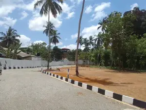 Yakkala Land Sale