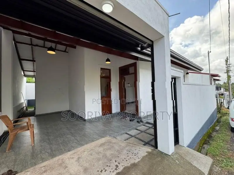 Brand New House for Sale in Piliyandala