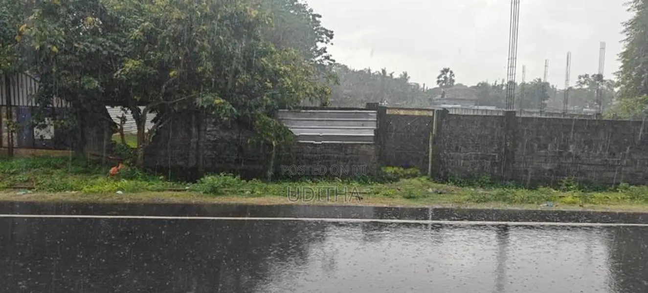 Bare Land in Eravur