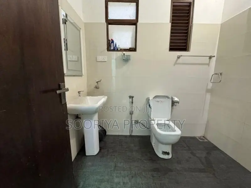 Almost Brand New House for Sale in Piliyandala