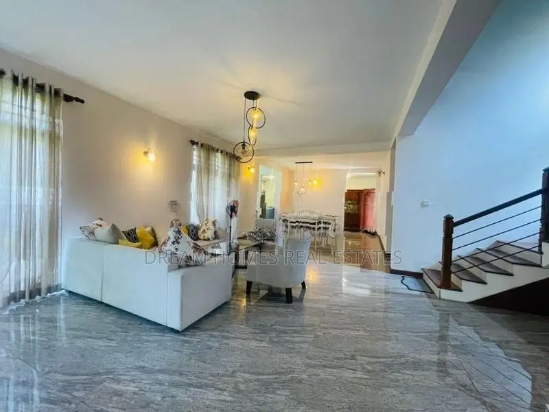 Spacious Family House for Sale in Kadawatha