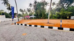 Valuable Land for Sale Near the Kandy Rd in Yakkala