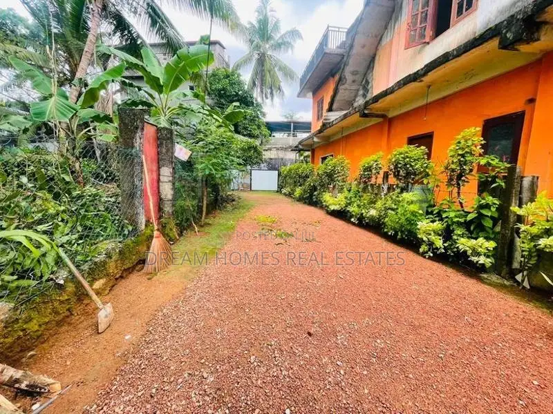 Land for Sale – Kiribathgoda Makola Main Road