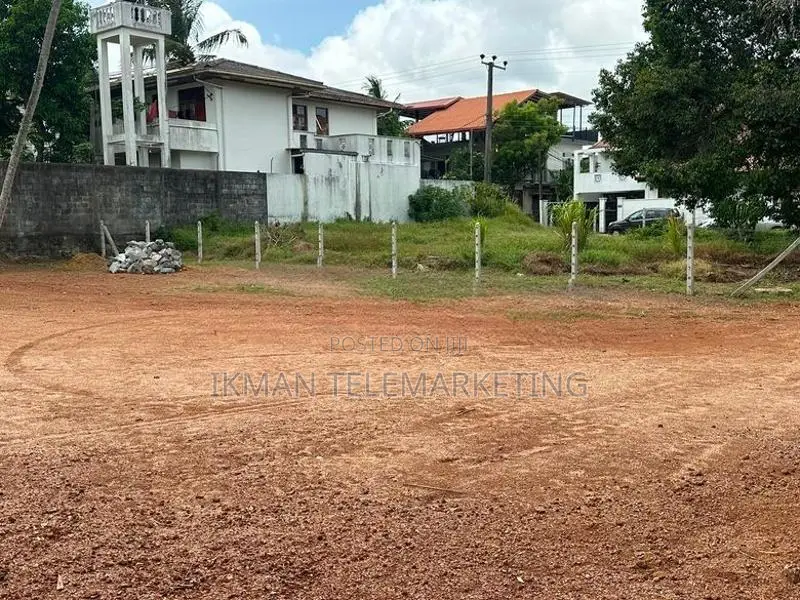 Prime Residential Land for Sale – Pelawatta, Akuregoda