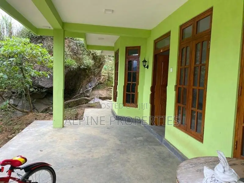 House for Sale 4-Bedroom – Nuwara Eliya