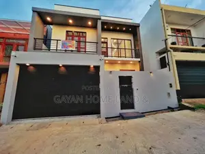 Luxury Two Storey Brand New House in Piliyandala