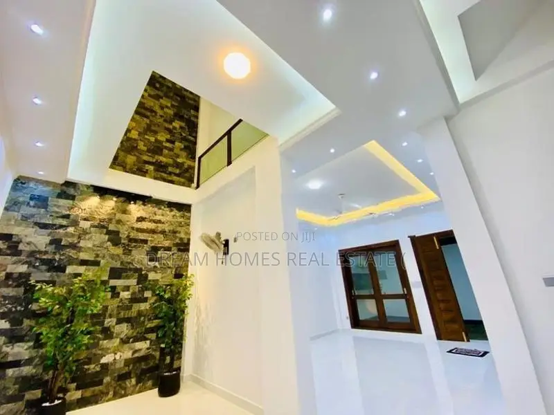 Luxury Two-Storey House for Sale – Malabe