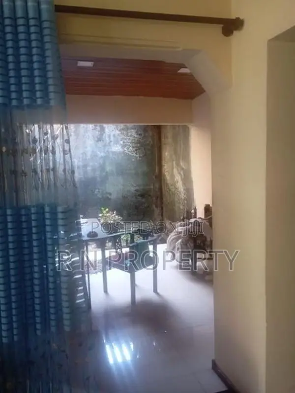 Prime House with Land for Sale – Colombo 07
