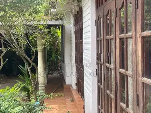 Land for Sale in Mirihana