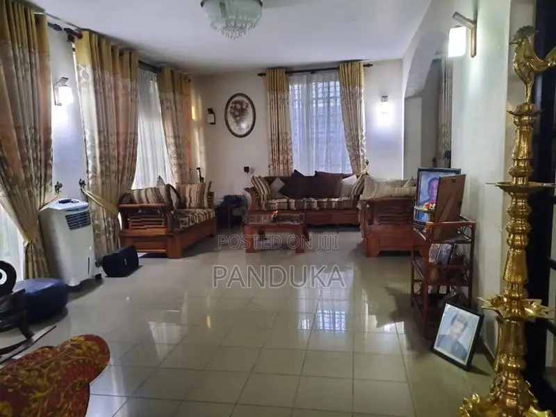 Luxury House for sale in Kelaniya - Dippitigoda