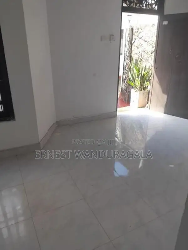Two Story House for Rent in Battaramulla [ Hr-556]