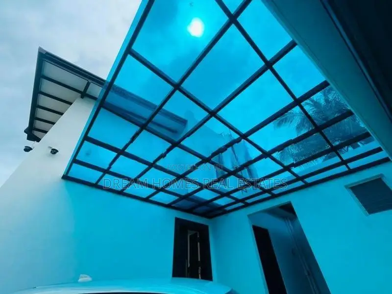 Brand New Modern 4-Bedroom House for Sale Pannipitiya