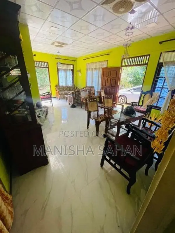 House with Land Sale - Imaduwa