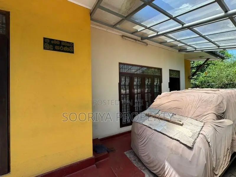 Suwarapola Single Story House for Sale in Piliyandala
