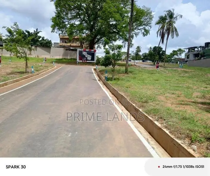 Land for sale madulawa road barukatiya