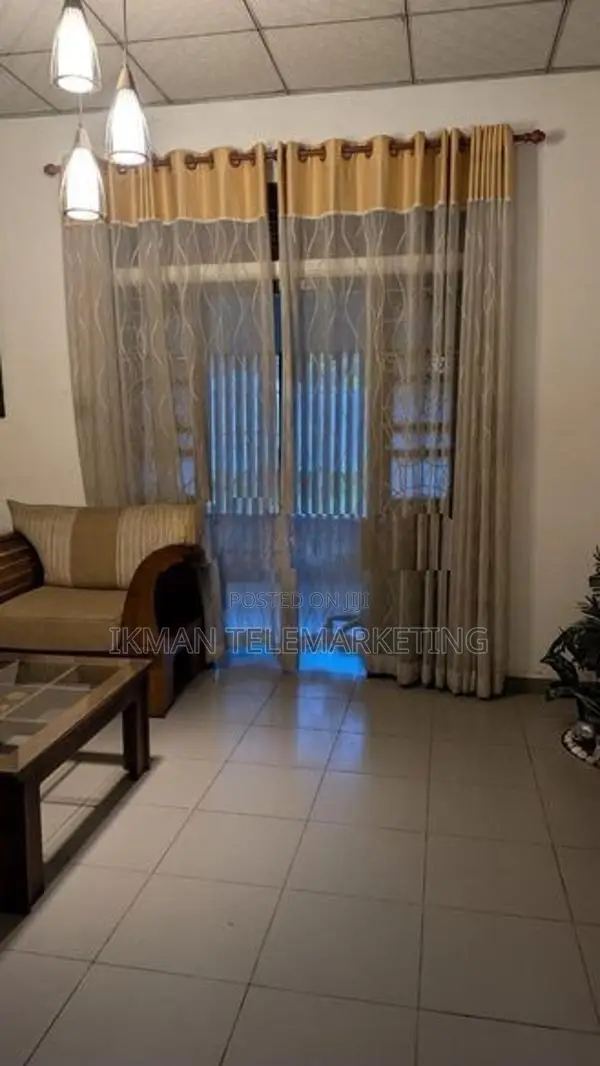 Houses with Large Garden for Rent - Wattala