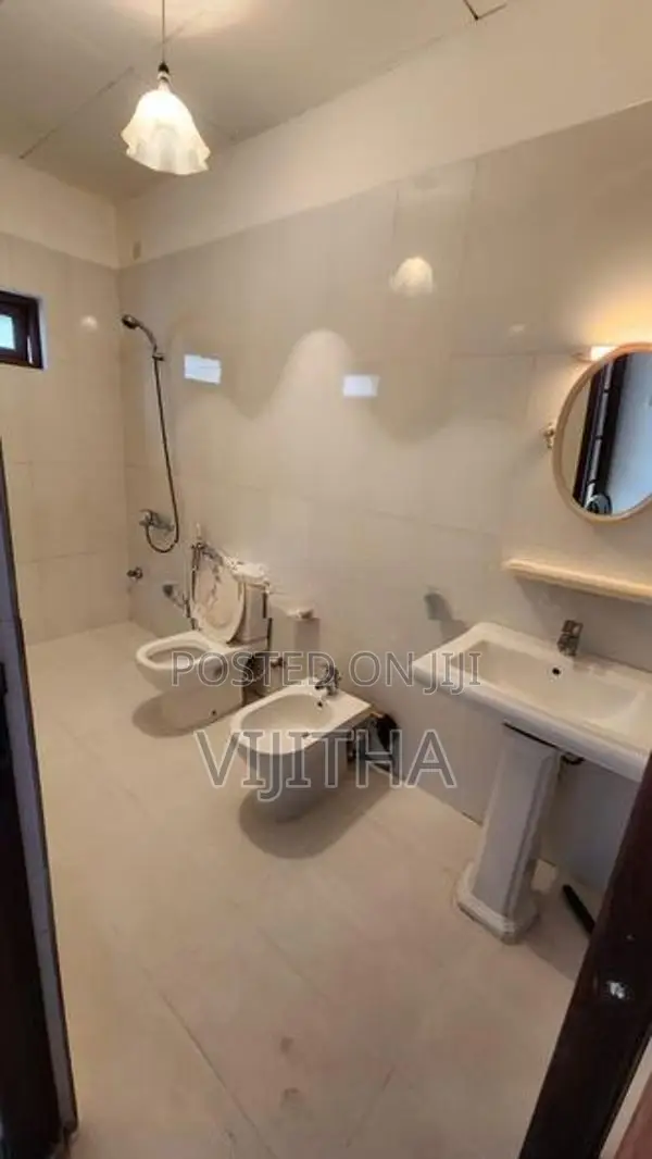 Upstairs House Unit for Rent Nugegoda