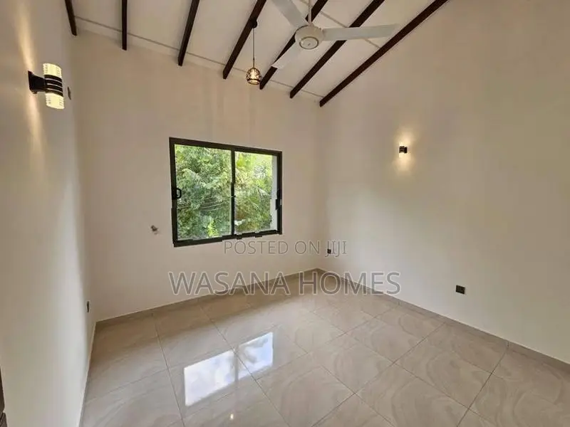 Modern) Beautiful House for Sale Kottawa