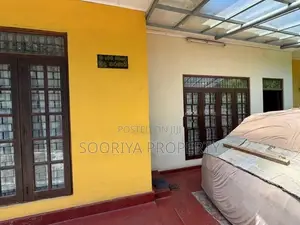 Near University House for Sale in Moratuwa Suwarapola