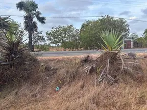 Land Sale Kaakaitheevu
