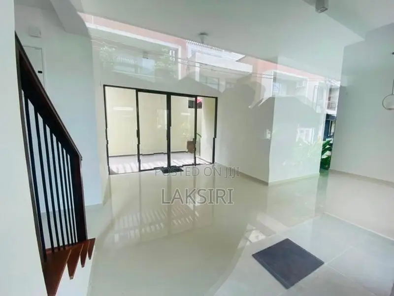 Brand New Luxury House sales Hokandara