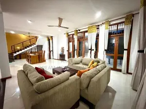 Super Luxury House for Sale – Talawatugoda