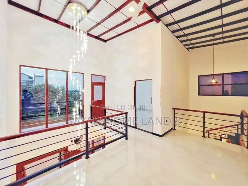 Luxury Two Storey Brand New House in Piliyandala