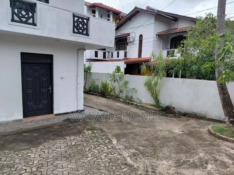 Stunning House for Sale Maharagama