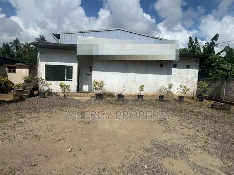FOR RENT –WAREHOUSE BUILDING AT WELISARA(RCPB-DA-GAMJE-25)
