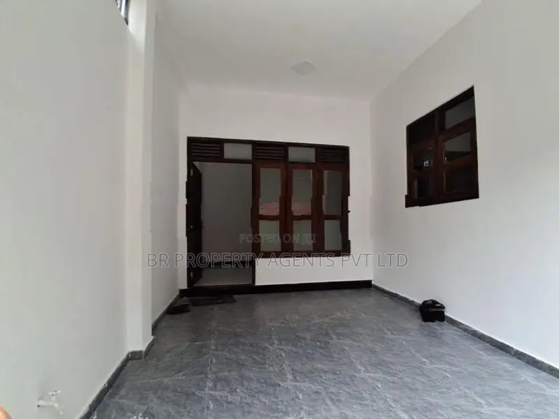Brand New Single Storey House for Sale in Wellampitiya