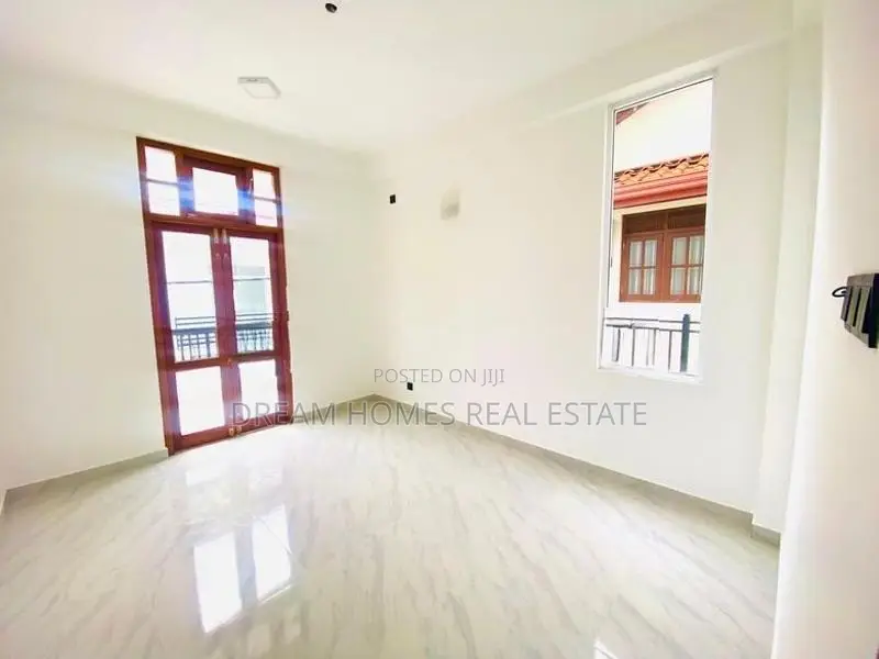 House in Piliyandala – 6.4 Perches