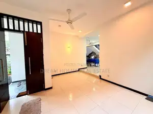 Three-Storied House for Sale – Boralesgamuwa