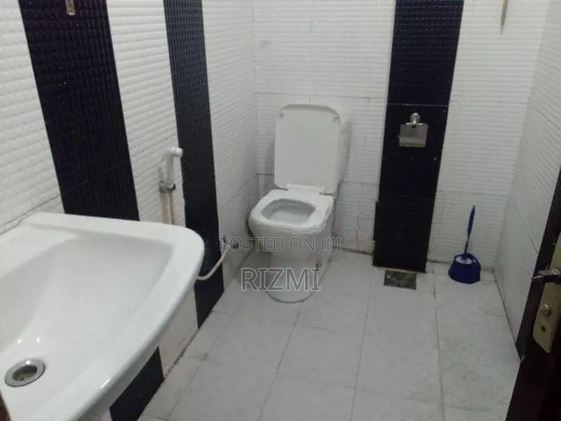 2BR ground floor house for rent in dehiwala kawdana attidia