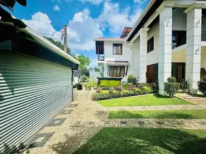 4-Bedroom House for Sale – Thalawathugoda, Hokandara Road