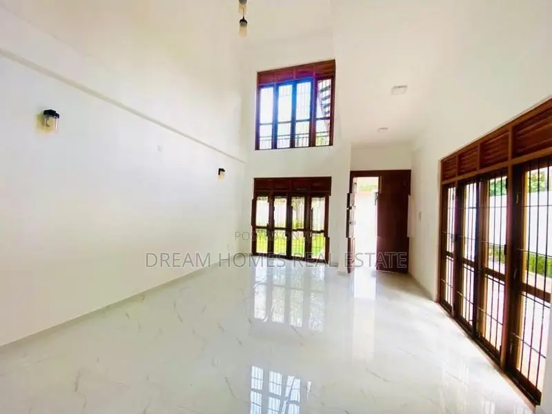 New House for Sale Piliyandala