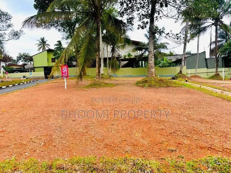High Residence Land Plot in Kesbewa D