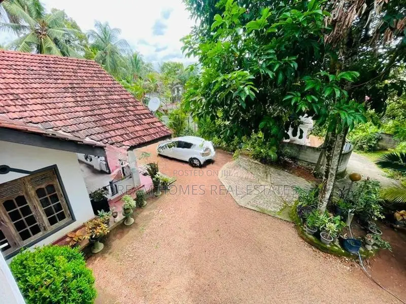 40 Perch Property for Sale – Kadawatha