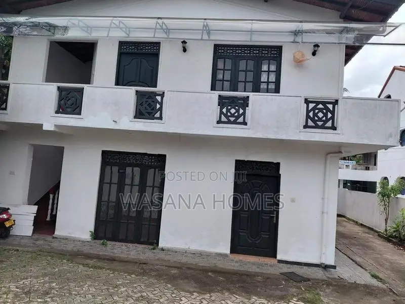 Stunning House for Sale Maharagama