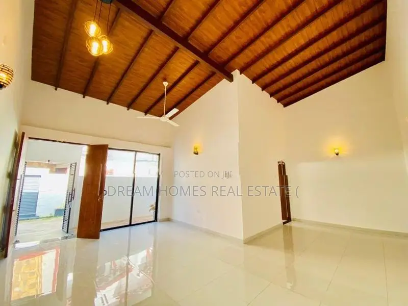 Brand New 3-Bedroom House for Sale-Athurugiriya