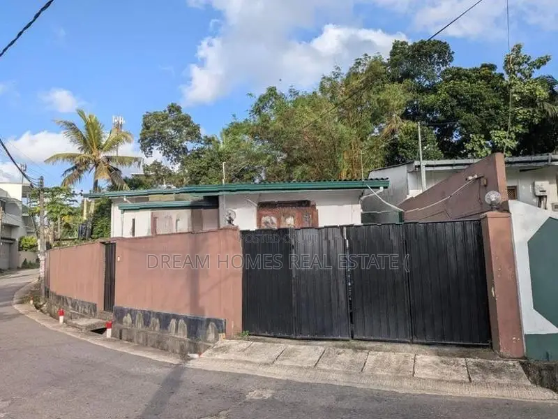 House for Sale in Mihindu Mawatha, Malabe – 10.57P