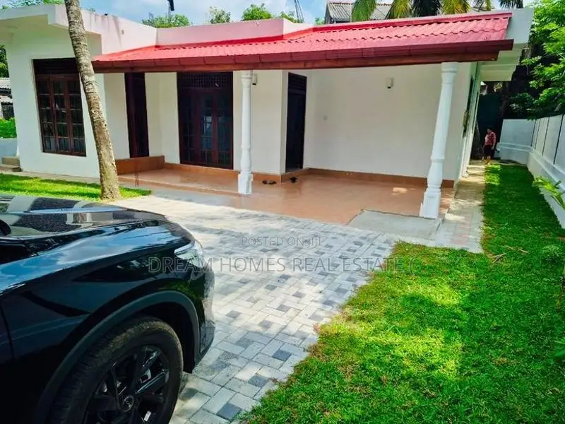 House for Sale –Malabe-Only 600m to SLIIT Campus