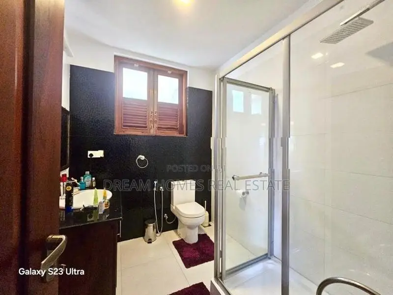 4-Bedroom House for Sale – Thalawathugoda, Hokandara Road