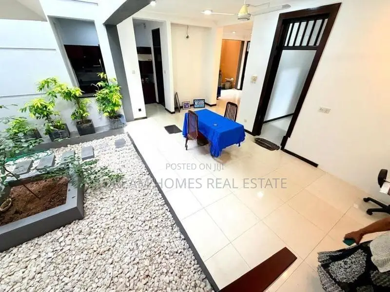 Three-Storied House for Sale – Boralesgamuwa