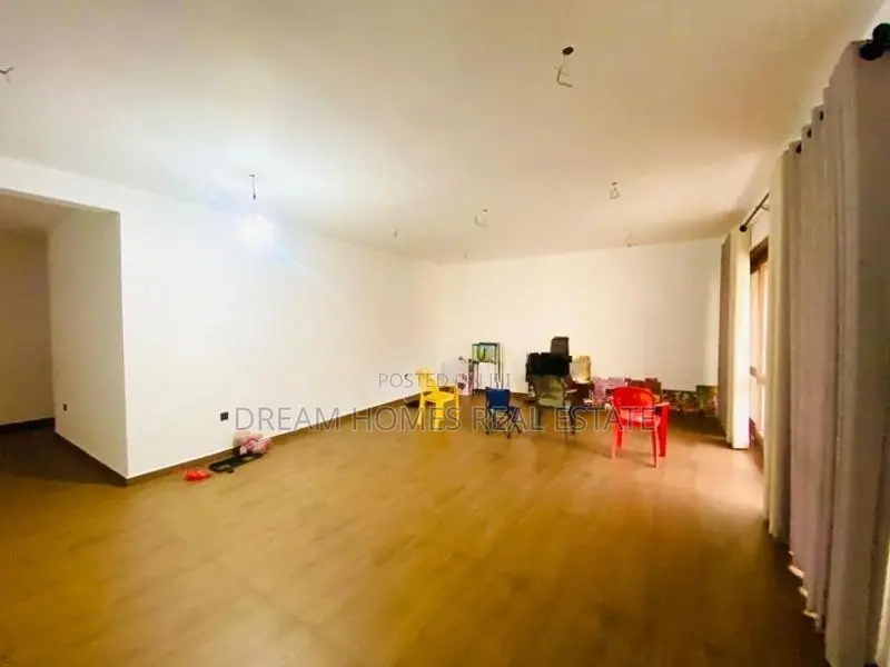 Spacious 5-Bedroom House for Rent – Thalawathugoda