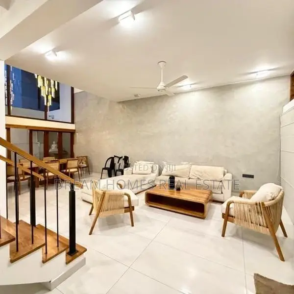 Scenic Luxury Home with Paddy Field Views for sale – Pannipitiya