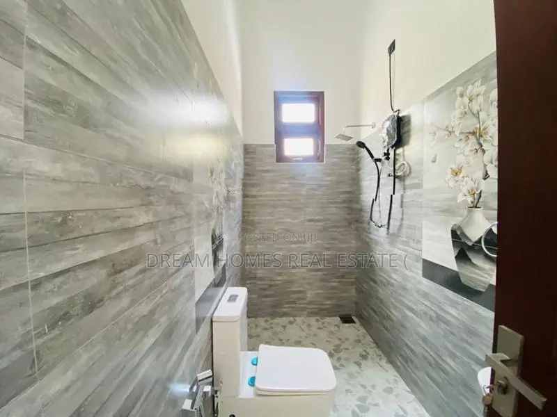 New Single-Story Family Home Athurugiriya