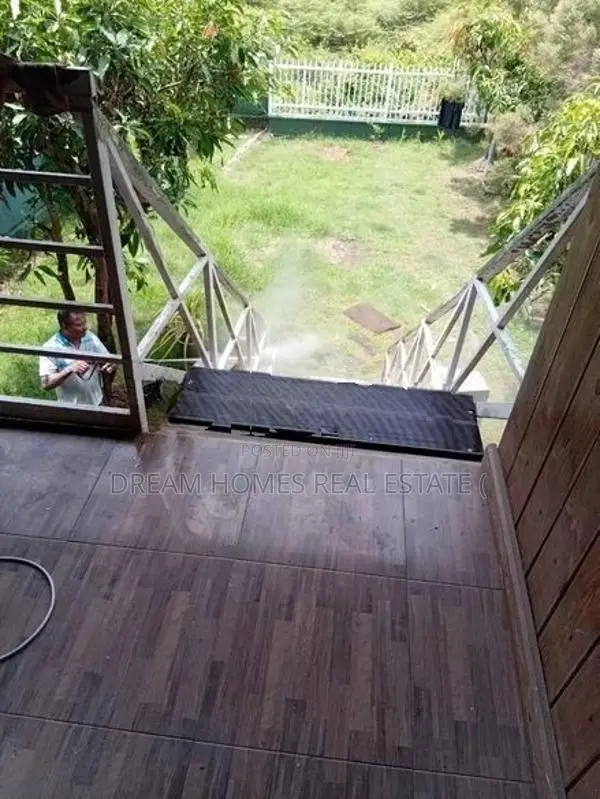 5 Bedroom Villa for Sale in Malabe