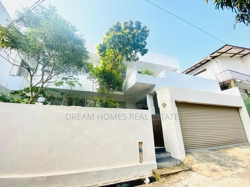 Modern 3-Story House for Sale Malabe