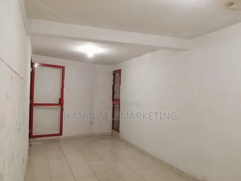 Store Room for Rent – Mattumagala, Wattala