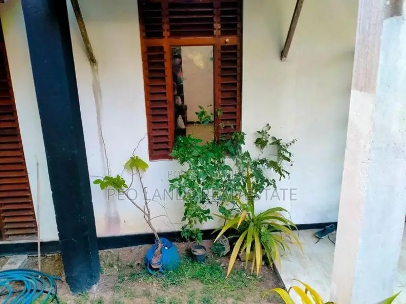 (DH1359) Two Story House for Sale in Kandana Hapugoda
